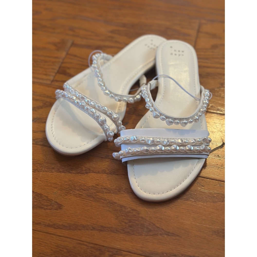 A New Day Aida Ivory Faux Pearl Multi Strap Slide Sandals Womens 9 NEW